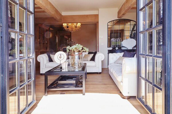 WITTE DUIVENHOF KASTEEL