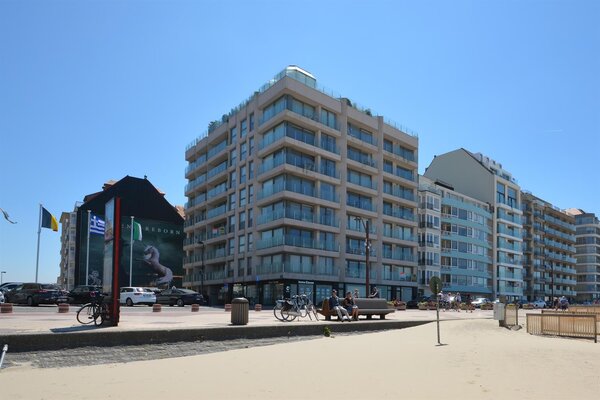 GROSVENOR