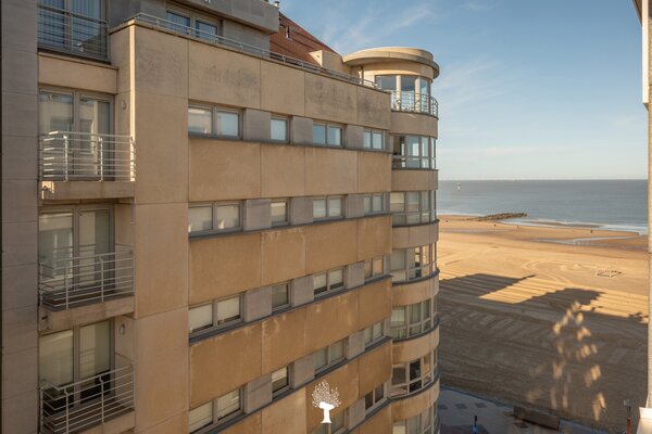 STRANDHOUSE