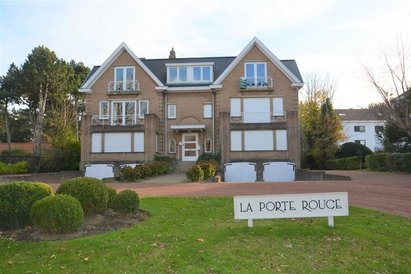 PORTE ROUGE