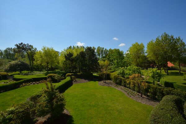 uitzicht_op_tuin.jpg